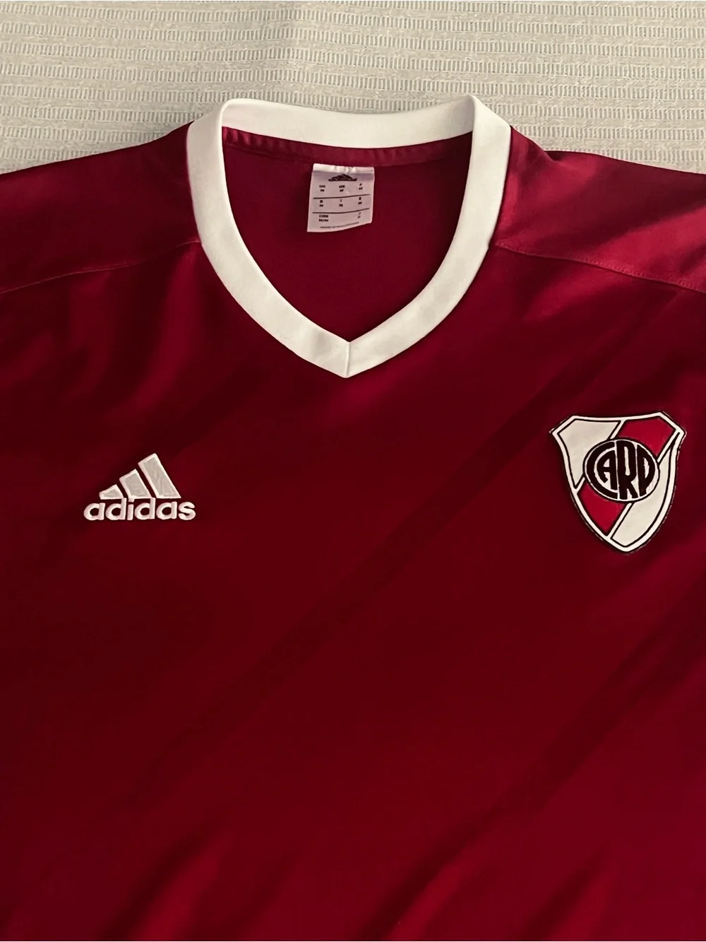 Adidas Club Atlético River Plate (CARP), away kit